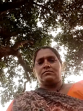 Snapshot of Ishwariya_Hatwal chatting on 10/24/25, 09:28 Ishwariya Hatwal online show from 10/24/25, 09:28