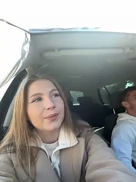 tinyolha online show from 10/03/25, 10:56