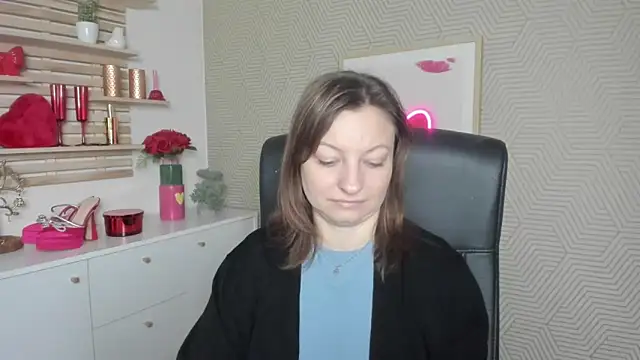 Snapshot of angelaSamt chatting on 03/11/26, 06:30 angelaSamt online show from 03/11/26, 06:30