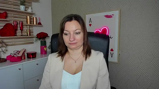 Snapshot of angelaSamt chatting on 03/12/26, 06:30 angelaSamt online show from 03/12/26, 06:30