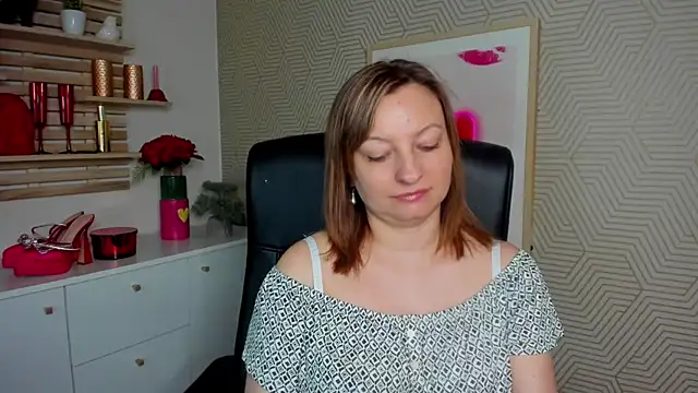 Snapshot of angelaSamt chatting on 04/22/26, 05:32 angelaSamt online show from 04/22/26, 05:32