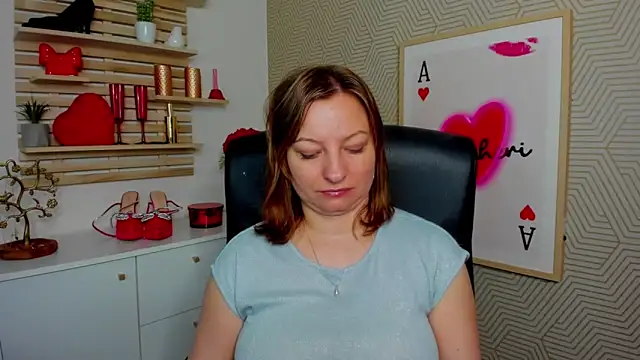 Snapshot of angelaSamt chatting on 04/27/26, 05:38 angelaSamt online show from 04/27/26, 05:38