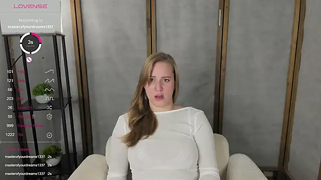 Alice Cire online show from 11/21/25, 01:43