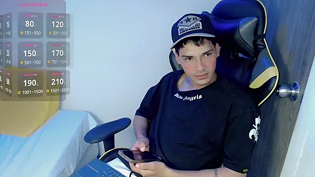 Snapshot of yankees_ chatting on 09/12/25, 04:01 yankees online show from 09/12/25, 04:01