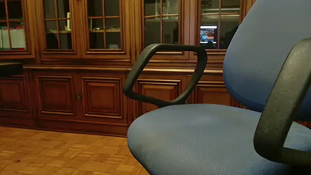 Snapshot of italian_max_sex chatting on 09/17/25, 08:32 italian max sex online show from 09/17/25, 08:32