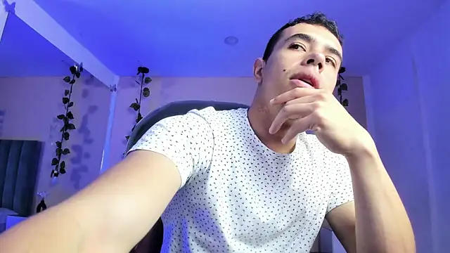 Muscle Scott online show from 02/13/26, 01:51