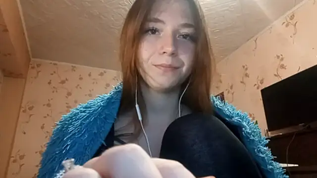 Sophiecuttie online show from 09/11/25, 03:23