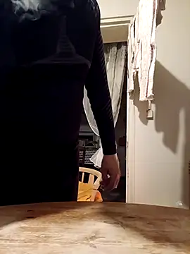 frederic198 online show from 11/16/25, 08:14