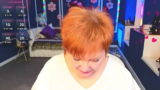 Kira Kenett online show from 02/09/26, 07:07