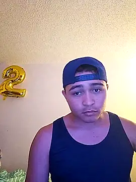 Snapshot of Angelito_10x chatting on 10/21/25, 07:03 Angelito 10x online show from 10/21/25, 07:03