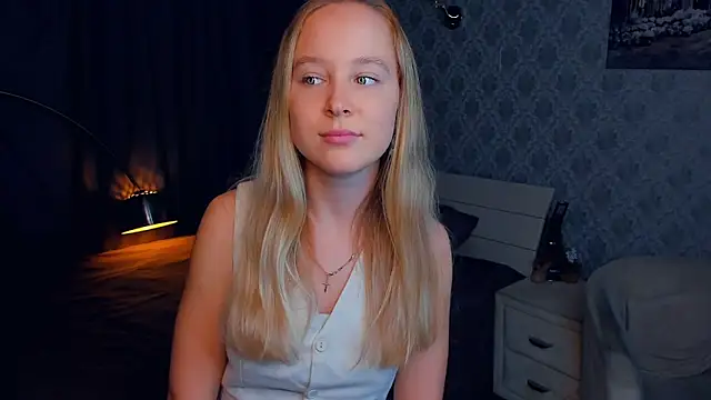 SoonMoor online show from 09/08/25, 06:18