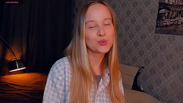 SoonMoor online show from 09/30/25, 05:18