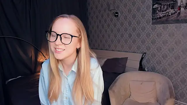 SoonMoor online show from 10/09/25, 05:11