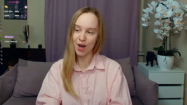 SoonMoor online show from 02/22/26, 07:45