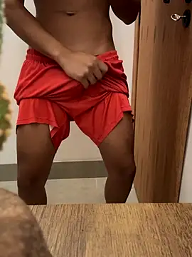 Snapshot of oconnnel chatting on 11/12/25, 10:30 oconnnel online show from 11/12/25, 10:30