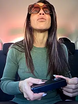 sexy7883 online show from 11/09/25, 10:46