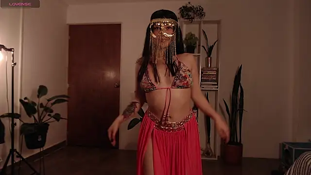 Snapshot of Ellyuwuw chatting on 11/13/25, 12:09 Ellyuwuw online show from 11/13/25, 12:09