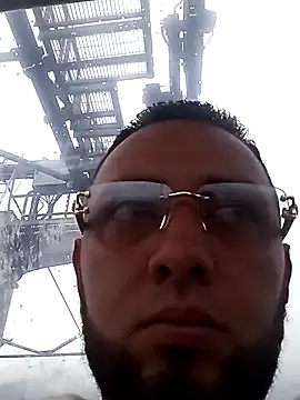 Snapshot of angelitocalientico chatting on 03/11/26, 12:33 angelitocalientico online show from 03/11/26, 12:33