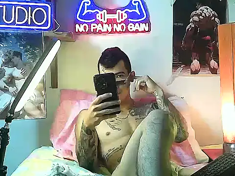 Strongcockfitness online show from 10/01/25, 06:03