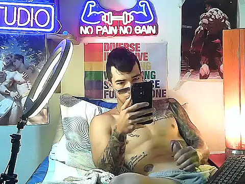 Strongcockfitness online show from 10/02/25, 05:31