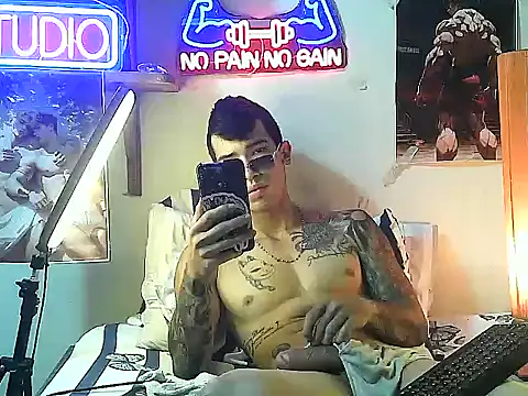 Strongcockfitness online show from 10/18/25, 09:04