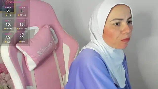 Snapshot of dalila_kemur chatting on 10/30/25, 09:15 dalila kemur online show from 10/30/25, 09:15