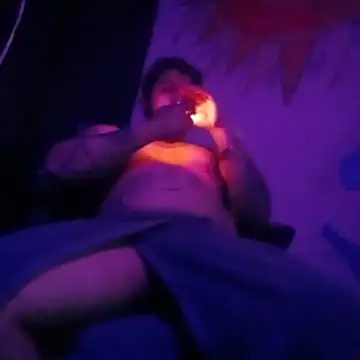 Snapshot of johnboones10 chatting on 03/28/26, 11:59 johnboones10 online show from 03/28/26, 11:59