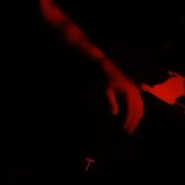 Snapshot of johnboones10 chatting on 04/04/26, 01:52 johnboones10 online show from 04/04/26, 01:52