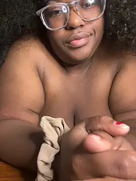 bunbun420247 online show from 11/11/25, 12:32