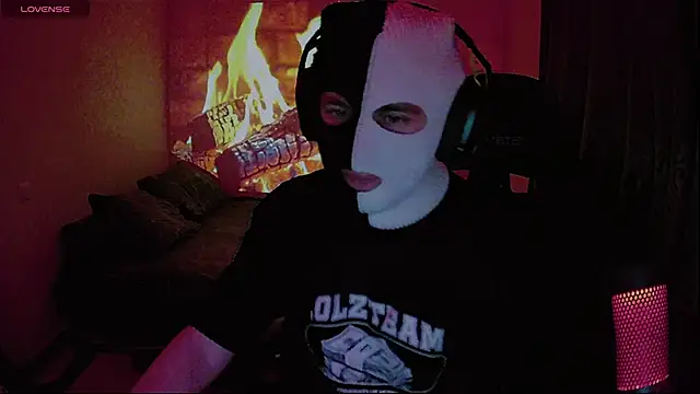 xXxHARDPORNxXx online show from 05/17/26, 08:49