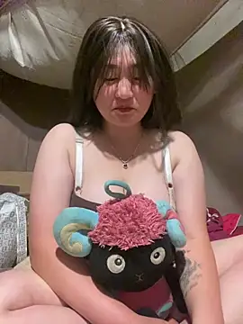 Snapshot of ha-cute chatting on 04/28/26, 11:37 ha-cute online show from 04/28/26, 11:37