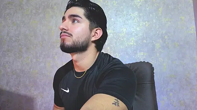 zayn maximoff online show from 04/25/26, 02:25