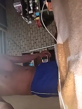 Snapshot of Gustavo1135e chatting on 11/04/25, 02:54 Gustavo1135e online show from 11/04/25, 02:54