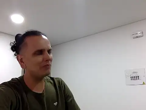 Snapshot of KianxxTeach chatting on 03/29/26, 09:48 KianxxTeach online show from 03/29/26, 09:48