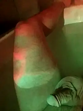 Snapshot of ctocum35 chatting on 10/15/25, 07:58 ctocum35 online show from 10/15/25, 07:58