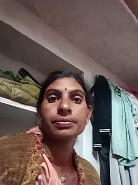 Snapshot of Mansi_ji chatting on 12/21/25, 04:14 Mansi ji online show from 12/21/25, 04:14