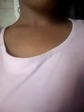 Snapshot of vandana_babi chatting on 10/06/25, 02:53 vandana babi online show from 10/06/25, 02:53