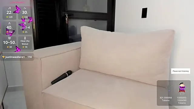 Snapshot of Lauuuuuuuu_ chatting on 04/20/26, 05:21 Lauuuuuuuu online show from 04/20/26, 05:21