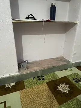 Snapshot of Sex_Queen_aaraya chatting on 03/14/26, 11:04 Sex Queen aaraya online show from 03/14/26, 11:04