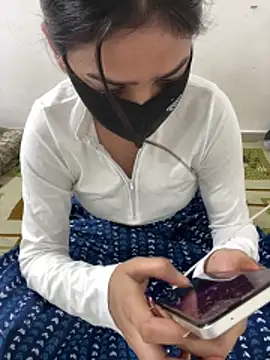 Snapshot of Sex_Queen_aaraya chatting on 04/09/26, 01:27 Sex Queen aaraya online show from 04/09/26, 01:27