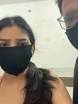 Sex Queen aaraya online show from 07/26/26, 06:15