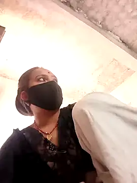 suhani sharmj online show from 02/17/26, 08:11