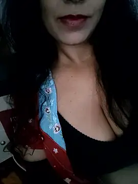 Deepa Sharma143 online show from 11/05/25, 01:49