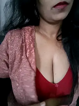Deepa Sharma143 online show from 04/02/26, 01:47