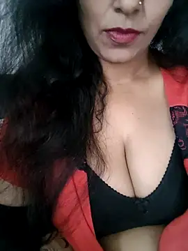 Deepa Sharma143 online show from 04/04/26, 01:59