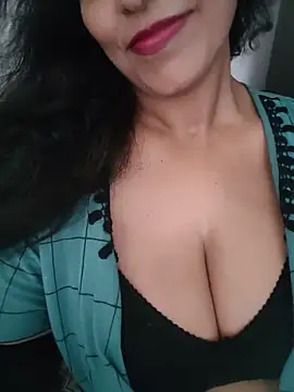 Snapshot of Deepa_Sharma143 chatting on 07/02/26, 08:42 Deepa Sharma143 online show from 07/02/26, 08:42