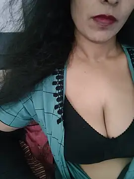 Snapshot of Deepa_Sharma143 chatting on 07/08/26, 06:29 Deepa Sharma143 online show from 07/08/26, 06:29