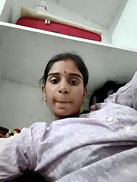 Hot-Soniya2 online show from 10/17/25, 03:25