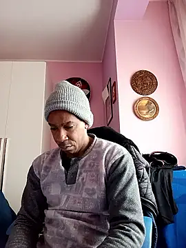 estrogeni online show from 01/12/26, 10:20