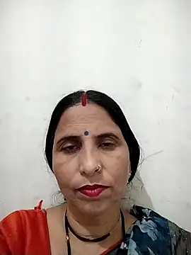 Snapshot of Hot_liya54 chatting on 04/24/26, 03:14 Hot liya54 online show from 04/24/26, 03:14